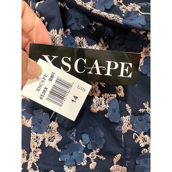 XSCAPE Off-The-Shoulder Embroidered 3D Floral Lace Midi Dress Navy Sz 12/14 NWT - Picture 9 of 16